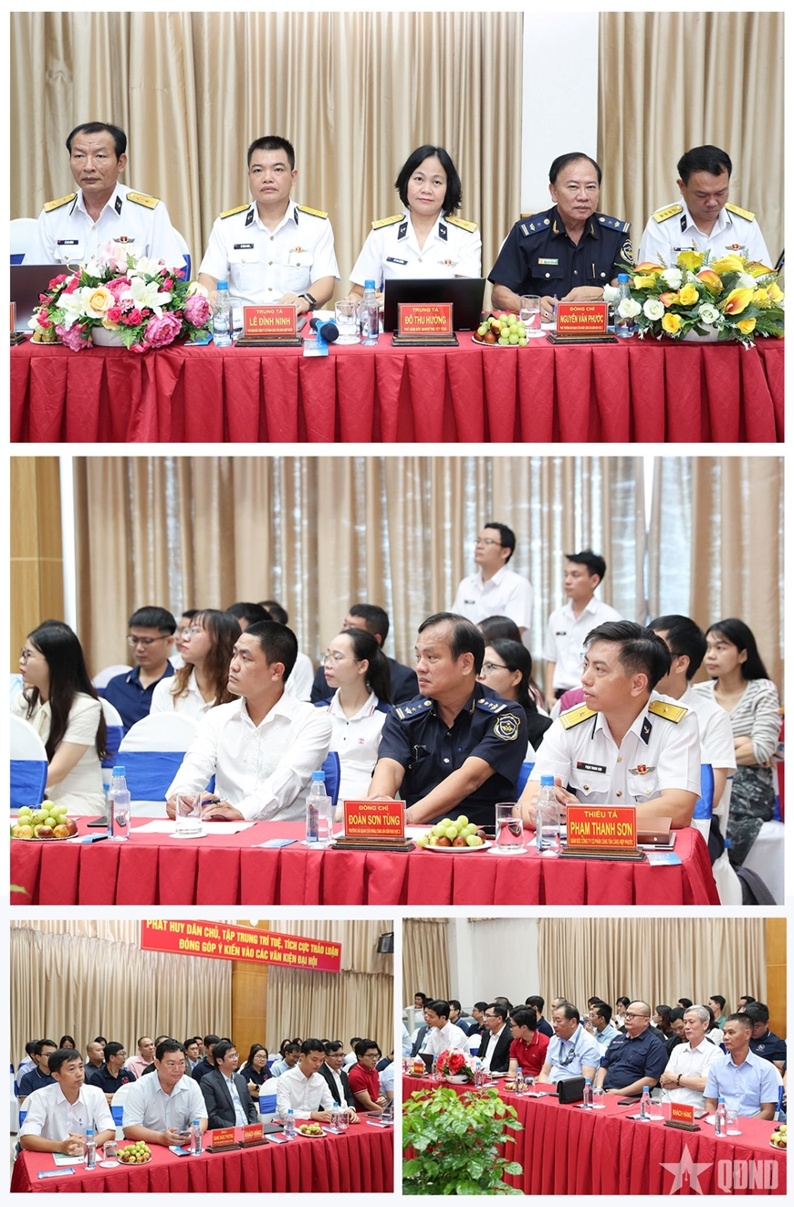 Các đại biểu tham dự hội thảo.